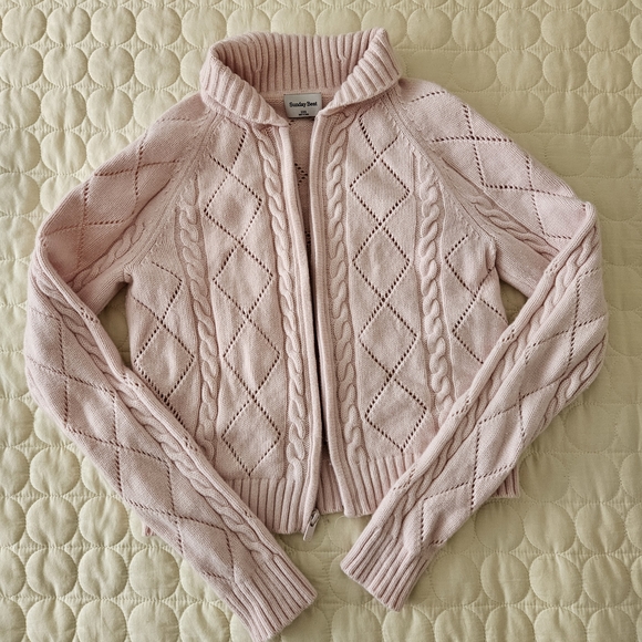 Aritzia Sweaters - Aritzia Sunday Best Pink Knit Zip Sweater Size XXS